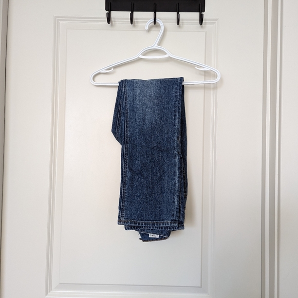 Aritzia Denim Forum Arlo High Rise Straight Jeans - Picture 4 of 6